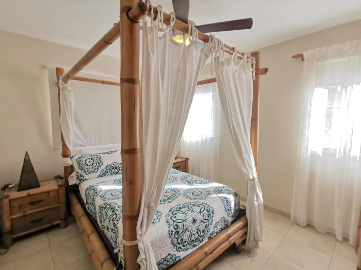بونتا كانا Tropical Village Playa Los Corales فندق بونتا كانا