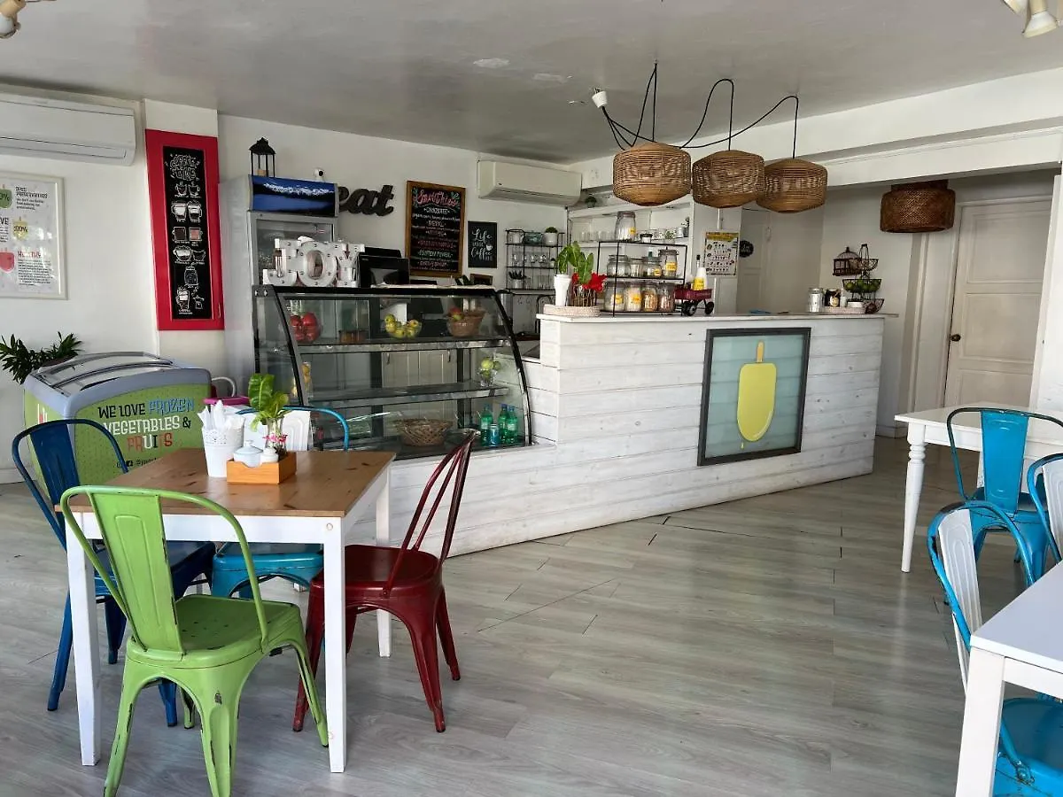 فندق بونتا كانا Tropical Village Playa Los Corales