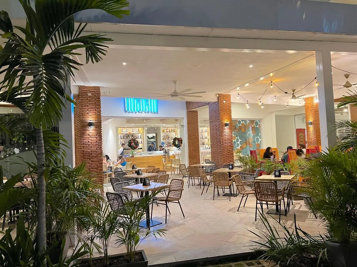 Hotel Tropical Village Playa Los Corales Punta Cana